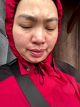 Nhung584 online show from 10/21/25, 03:07