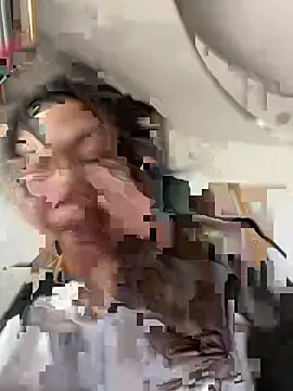 Nhung584 online show from 04/03/26, 08:34