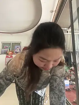 Nhung584 online show from 04/15/26, 01:23