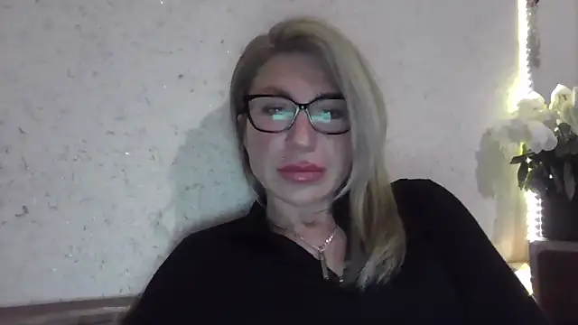 fox red lady7 online show from 02/03/26, 06:57