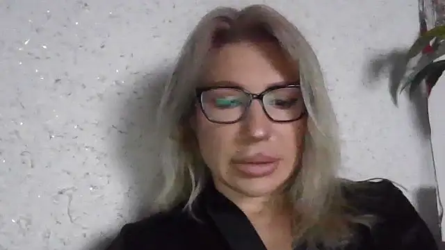 fox red lady7 online show from 04/11/26, 07:02