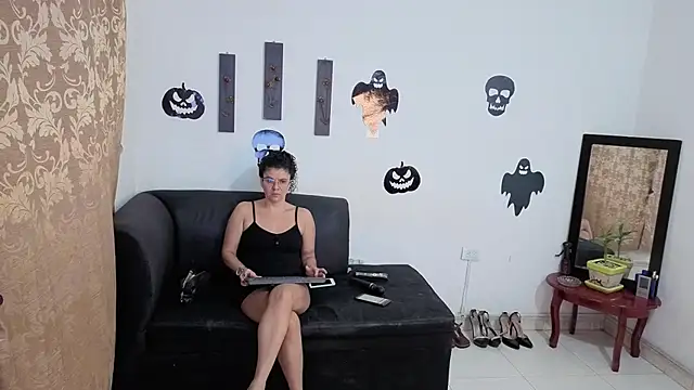 Kloewolf online show from 10/27/25, 10:08