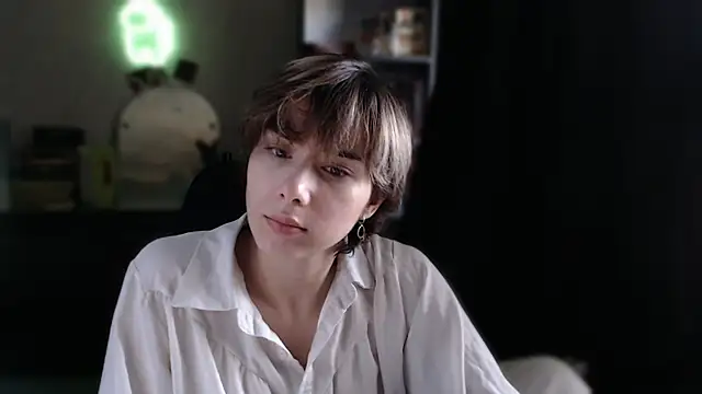 Snapshot of SophieAsh chatting on 07/25/26, 06:55 SophieAsh online show from 07/25/26, 06:55