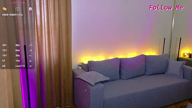 LightKisss online show from 11/03/25, 09:54