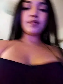 FallsForHerSmile online show from 03/23/26, 04:55