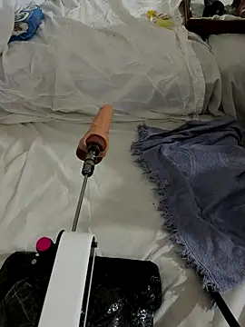 Ozge-SluttyScream69 online show from 10/04/25, 11:36