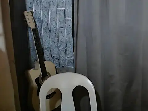 Snapshot of asian_simple chatting on 10/23/25, 04:50 asian simple online show from 10/23/25, 04:50