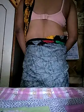 Snapshot of Rohit4500 chatting on 09/18/25, 02:13 Rohit4500 online show from 09/18/25, 02:13