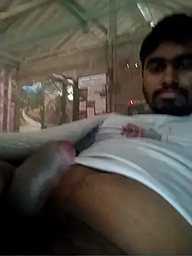 Snapshot of Rohit4500 chatting on 01/14/26, 02:39 Rohit4500 online show from 01/14/26, 02:39