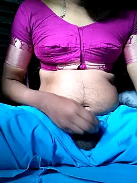 Snapshot of Rohit4500 chatting on 02/10/26, 02:15 Rohit4500 online show from 02/10/26, 02:15