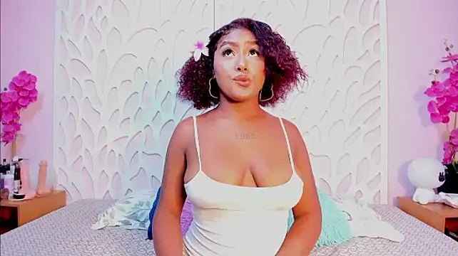 Snapshot of Emmadancer chatting on 09/17/25, 07:59 Emmadancer online show from 09/17/25, 07:59