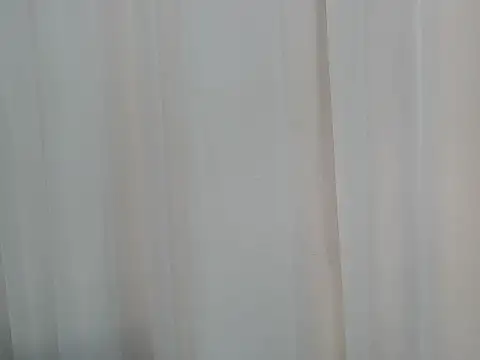 lishainparis18 online show from 10/19/25, 05:08