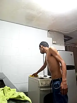 Bruno Hallss online show from 12/02/25, 08:26