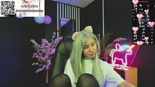 meomeee online show from 02/13/26, 04:36