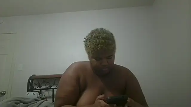 techprincessxx online show from 09/26/25, 05:28