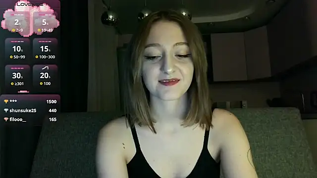 white liillyy online show from 11/04/25, 10:09