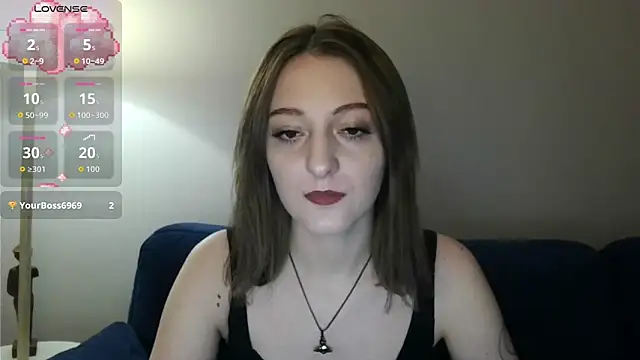 white liillyy online show from 11/25/25, 04:29