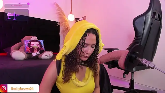 Emily brown04 online show from 04/17/26, 12:41