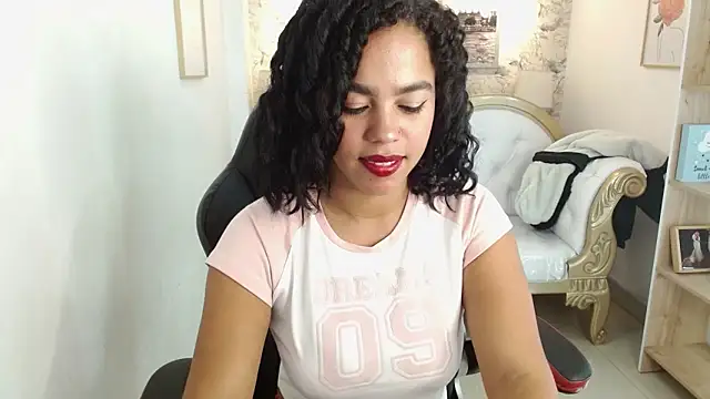 candyhot tk online show from 11/11/25, 03:17