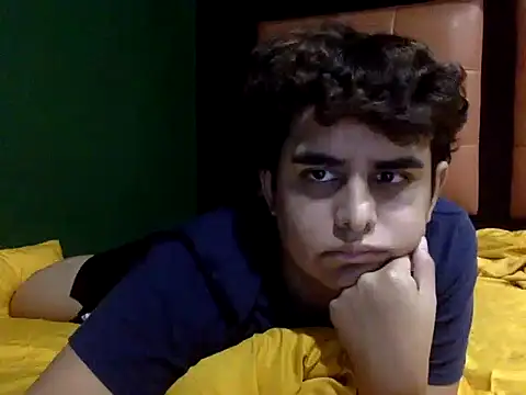 Snapshot of Thiagoforyou chatting on 10/05/25, 05:17 Thiagoforyou online show from 10/05/25, 05:17