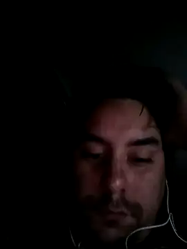 Lukitassss1993 online show from 10/18/25, 03:42