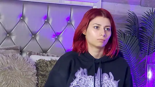 LunaHart online show from 03/17/26, 04:28