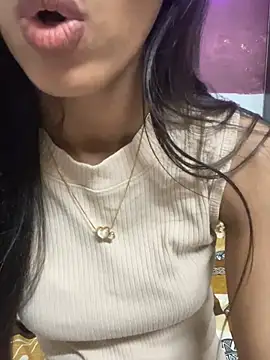 Desire Zoya online show from 03/04/26, 03:51