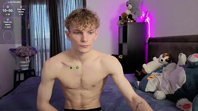 adam chris online show from 10/20/25, 07:53