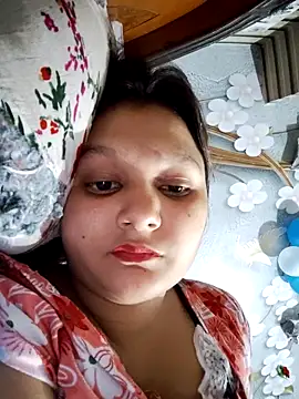 Snapshot of Anushka14321 chatting on 10/08/25, 07:00 Anushka14321 online show from 10/08/25, 07:00