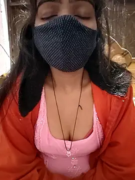 Paakhi-Singh online show from 01/14/26, 05:40