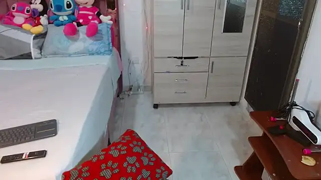 Mariajose202 online show from 11/22/25, 01:43