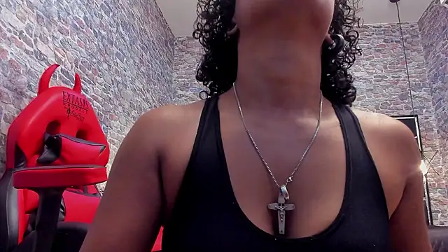 WILD FIREE  online show from 02/23/26, 07:33