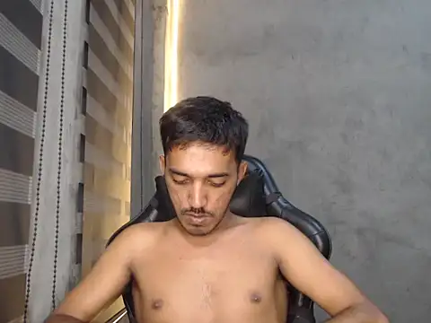 RowyCam online show from 09/10/25, 02:39