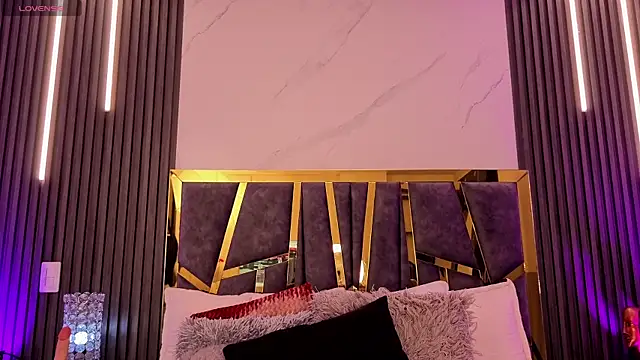 ScarletTorres online show from 04/20/26, 06:09