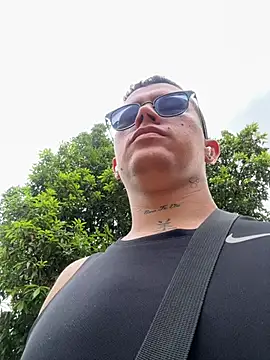 Kurtxxx22 online show from 04/10/26, 07:40