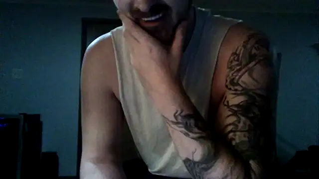 Snapshot of WyattL96 chatting on 08/03/26, 04:55 WyattL96 online show from 08/03/26, 04:55