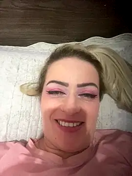 Snapshot of Alerquinasc chatting on 11/01/25, 07:32 Alerquinasc online show from 11/01/25, 07:32