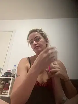 Alerquinasc online show from 12/13/25, 11:43