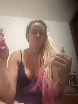 Alerquinasc online show from 02/04/26, 01:44