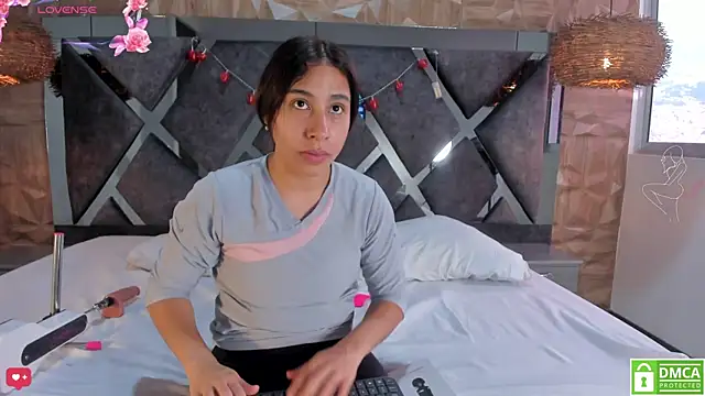 Selene  Lopez  online show from 02/27/26, 07:47