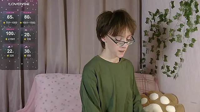 Snapshot of NextVibe_ chatting on 03/13/26, 05:30 NextVibe online show from 03/13/26, 05:30