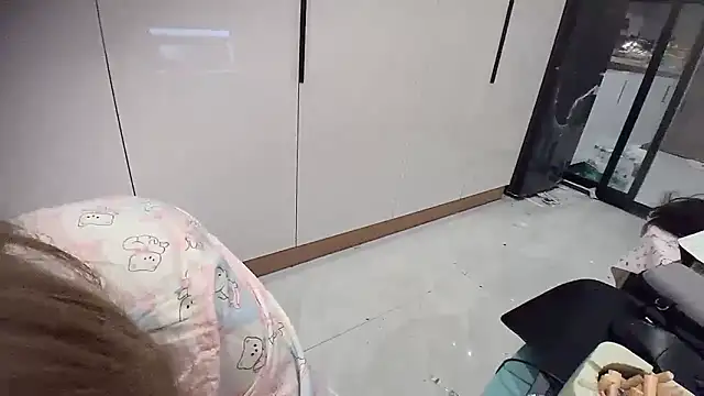 momo-2580 online show from 11/06/25, 12:06