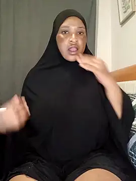 Sweetbxxx24 online show from 04/19/26, 06:32