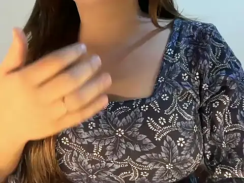 Remi Emmii online show from 01/12/26, 07:30