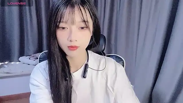 Cicicici-cc online show from 10/18/25, 03:20