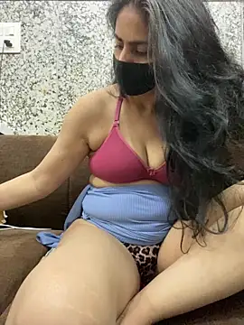 Snapshot of SashaPatel chatting on 06/15/26, 02:36 SashaPatel online show from 06/15/26, 02:36