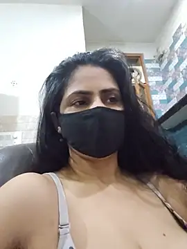 Snapshot of SashaPatel chatting on 07/20/26, 11:45 SashaPatel online show from 07/20/26, 11:45