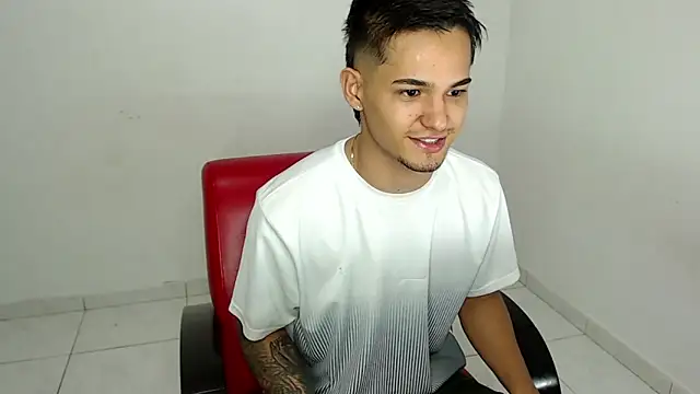 Alex mojica online show from 03/06/26, 08:11