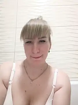 babyjessi online show from 02/17/26, 07:42