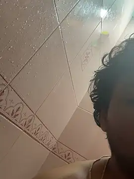 Kira 1413 online show from 01/15/26, 04:28